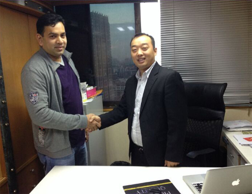 迪拜客戶(hù)留影