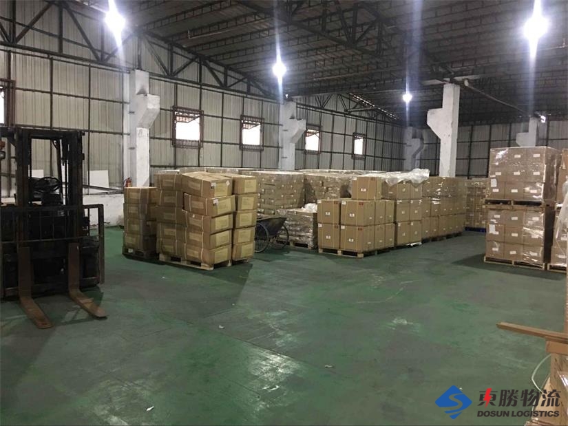 深圳倉庫租賃，深圳到香港物流運(yùn)輸, 深圳工廠裝貨送香港九龍,深圳到香港物流,香港深圳貨運(yùn)運(yùn)輸,深圳香港進(jìn)出口,深港物流專線,中港物流