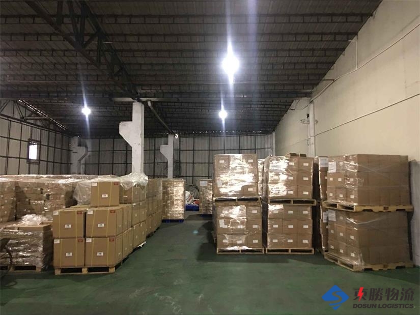 深圳倉庫租賃，深圳到香港物流運(yùn)輸, 深圳工廠裝貨送香港九龍,深圳到香港物流,香港深圳貨運(yùn)運(yùn)輸,深圳香港進(jìn)出口,深港物流專線,中港物流