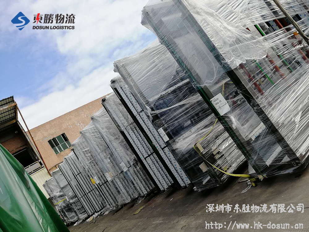 玻璃幕墻運(yùn)輸，大件物流到香港，運(yùn)輸玻璃幕墻到香港，玻璃幕墻到香港物流，深圳發(fā)香港玻璃幕墻--東勝物流；深圳到香港物流,香港物流專線,深圳香港進(jìn)出口,中港物流,香港深圳貨運(yùn)運(yùn)輸,深圳市東勝物流有限公司