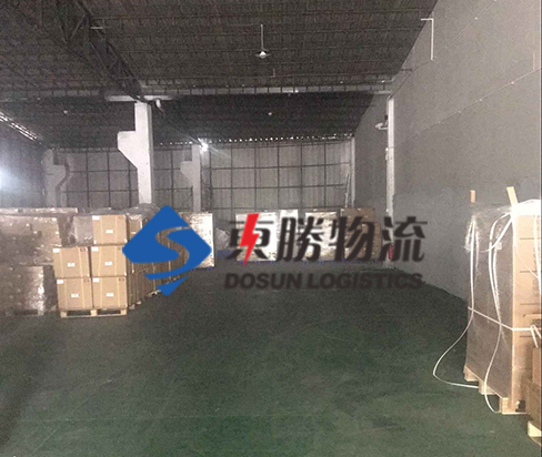 深圳倉庫租賃，深圳到香港物流運(yùn)輸, 深圳工廠裝貨送香港九龍,深圳到香港物流,香港深圳貨運(yùn)運(yùn)輸,深圳香港進(jìn)出口,深港物流專線,中港物流