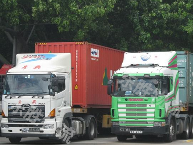 中港物流跟中港快遞之間有什么不同？東勝物流；深圳到香港物流,香港物流專線,深圳香港進出口,中港物流,香港深圳貨運運輸-深圳市東勝物流有限公司