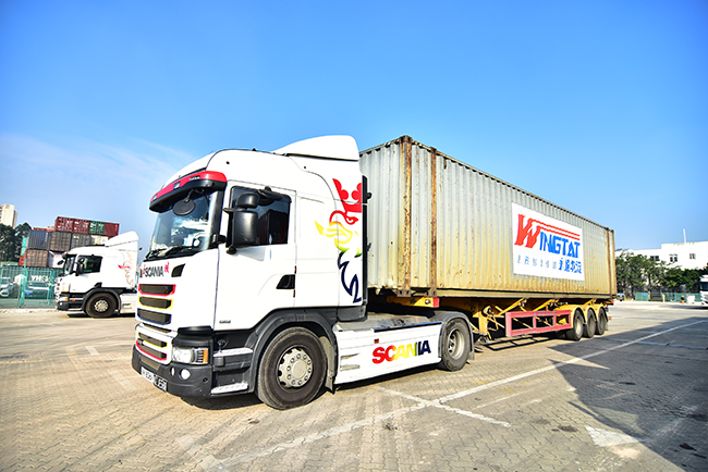 東勝物流淺談：中港物流對(duì)于散貨運(yùn)輸未來的看法？深圳到香港物流-香港物流專線-中港貨運(yùn)物流運(yùn)輸專線-佛山到香港物流專線-一般貿(mào)易進(jìn)出口報(bào)關(guān)代理-倉儲(chǔ)配送-深圳市東勝物流有限公司