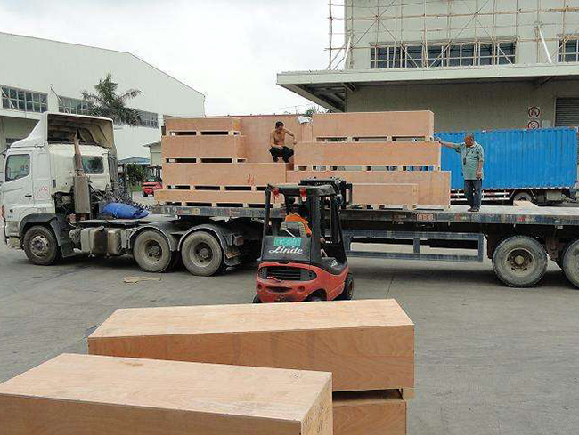 澳門參展品貨運(yùn)專線_澳門展會(huì)物流運(yùn)輸；深圳到香港物流-香港物流專線-中港貨運(yùn)物流運(yùn)輸專線-佛山到香港物流專線-一般貿(mào)易進(jìn)出口報(bào)關(guān)代理-倉(cāng)儲(chǔ)配送-深圳市東勝物流有限公司