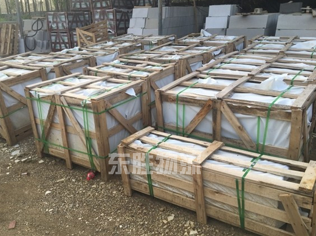 石材出口到香港專線;深圳到香港物流-香港物流專線-中港貨運(yùn)物流運(yùn)輸專線-佛山到香港物流專線-一般貿(mào)易進(jìn)出口報(bào)關(guān)代理-倉儲配送-深圳市東勝物流有限公司