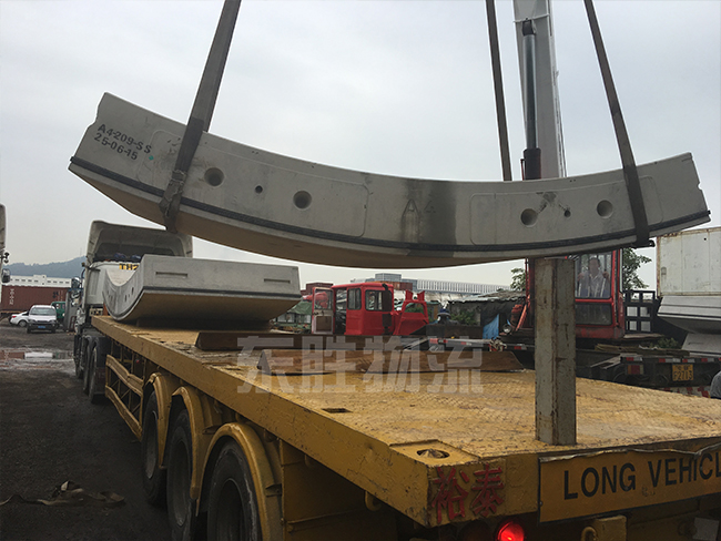 中港平板車,香港平板車,中港平板車中港矮排車運輸,香港伸縮排,超長貨物運輸就找東勝物流