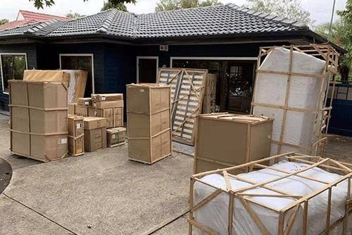 香港本地搬家/遷廠，大貨家具，大貨重貨吊裝上樓；澳門物流-進(jìn)口報(bào)關(guān)公司-香港進(jìn)口清關(guān)公司-深圳市東勝物流有限公司