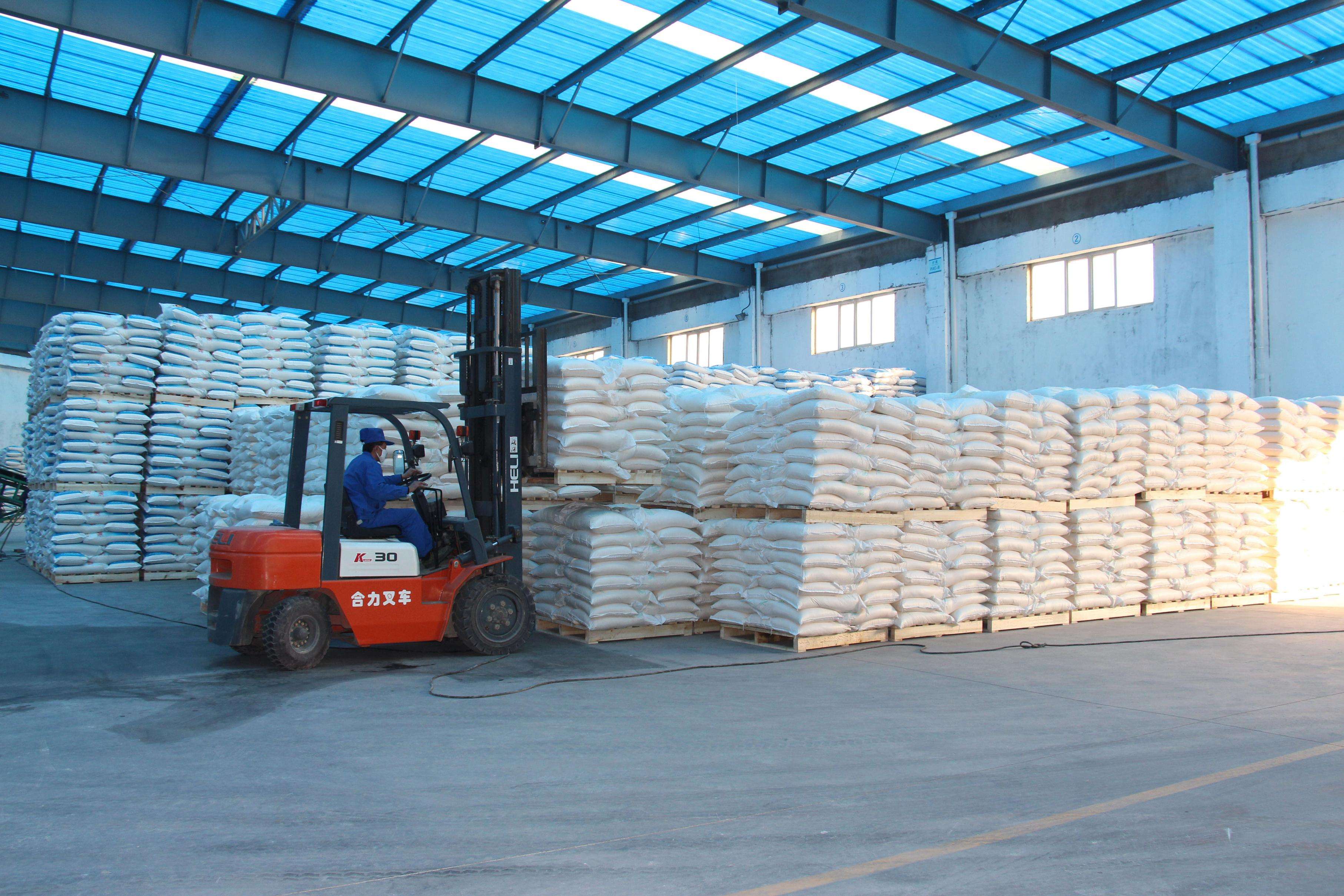 深圳倉儲(chǔ)出租，深圳倉庫租用價(jià)格；保稅倉的4大功能；深圳福田保稅區(qū)倉出租；澳門物流-進(jìn)口報(bào)關(guān)公司-香港進(jìn)口清關(guān)公司