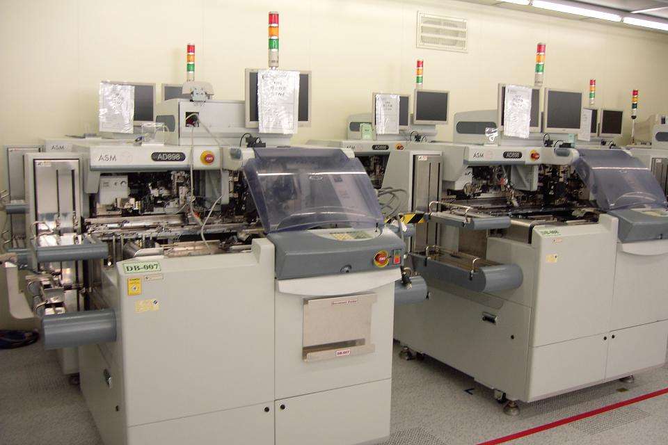 二手舊機(jī)械設(shè)備進(jìn)口案例；深圳到香港物流-深圳東勝物流