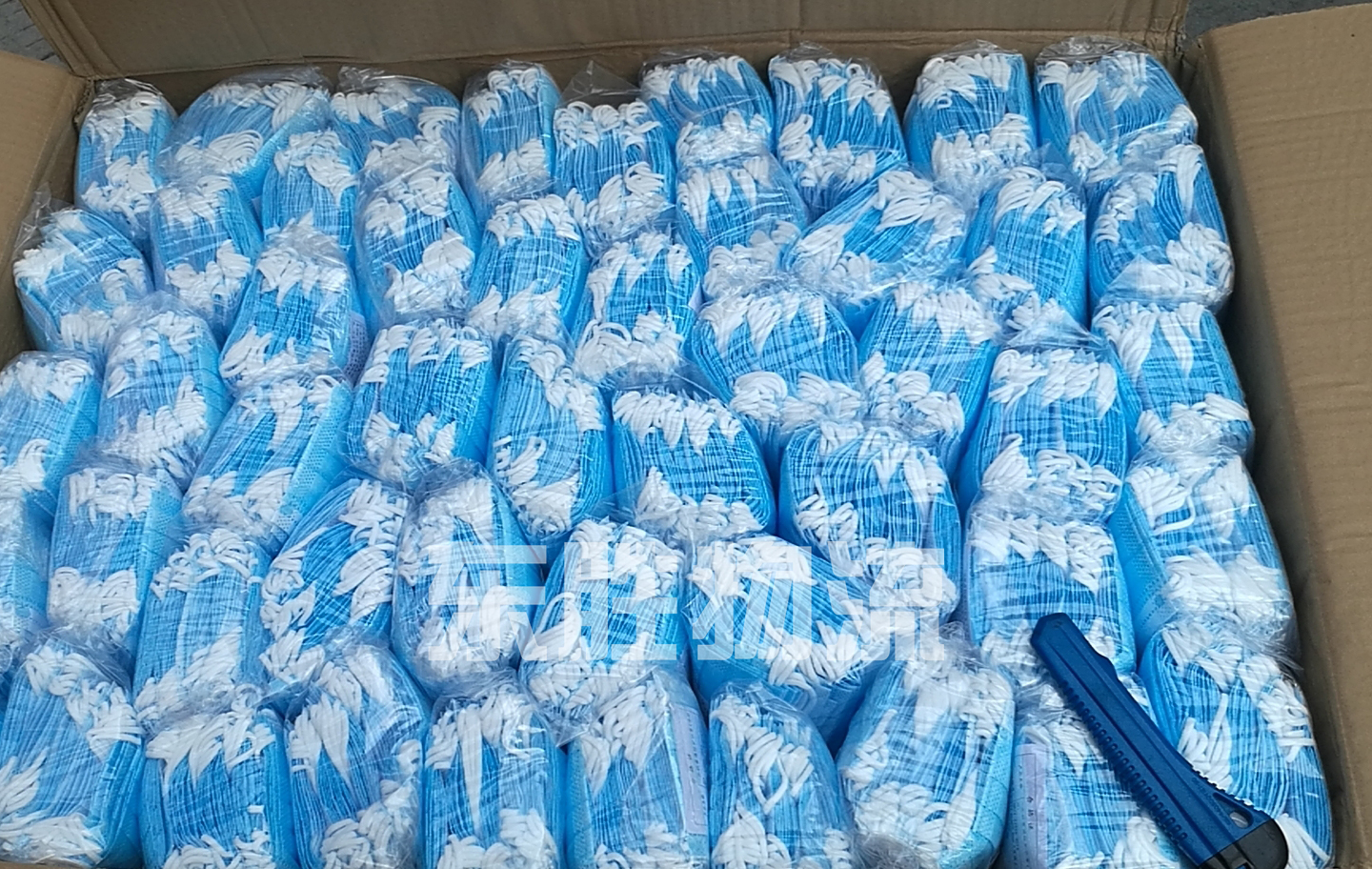 防護(hù)口罩出口到國外，防疫物資出口國外