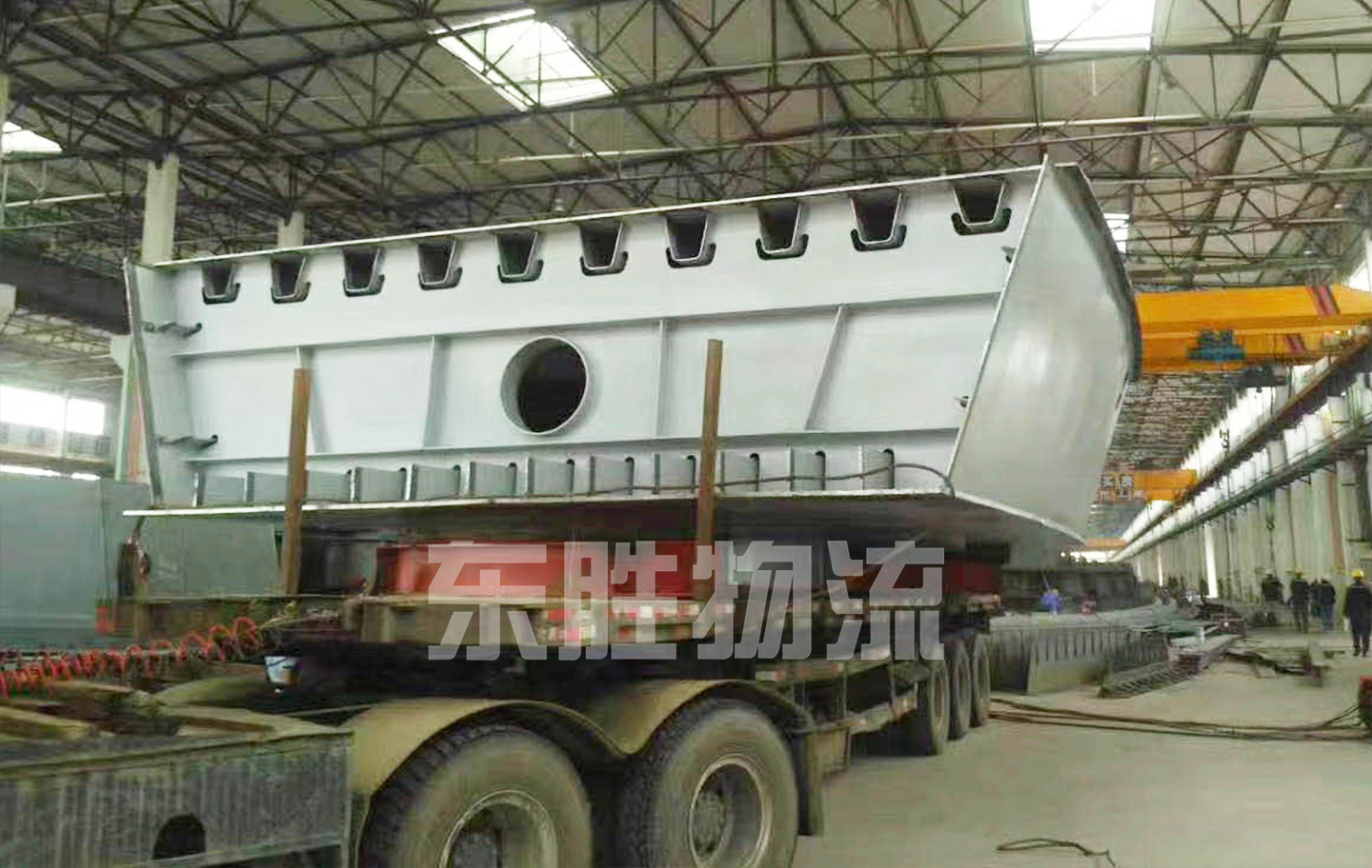 大型貨物運(yùn)輸香港，大件設(shè)備到香港物流注意事項(xiàng)解析：